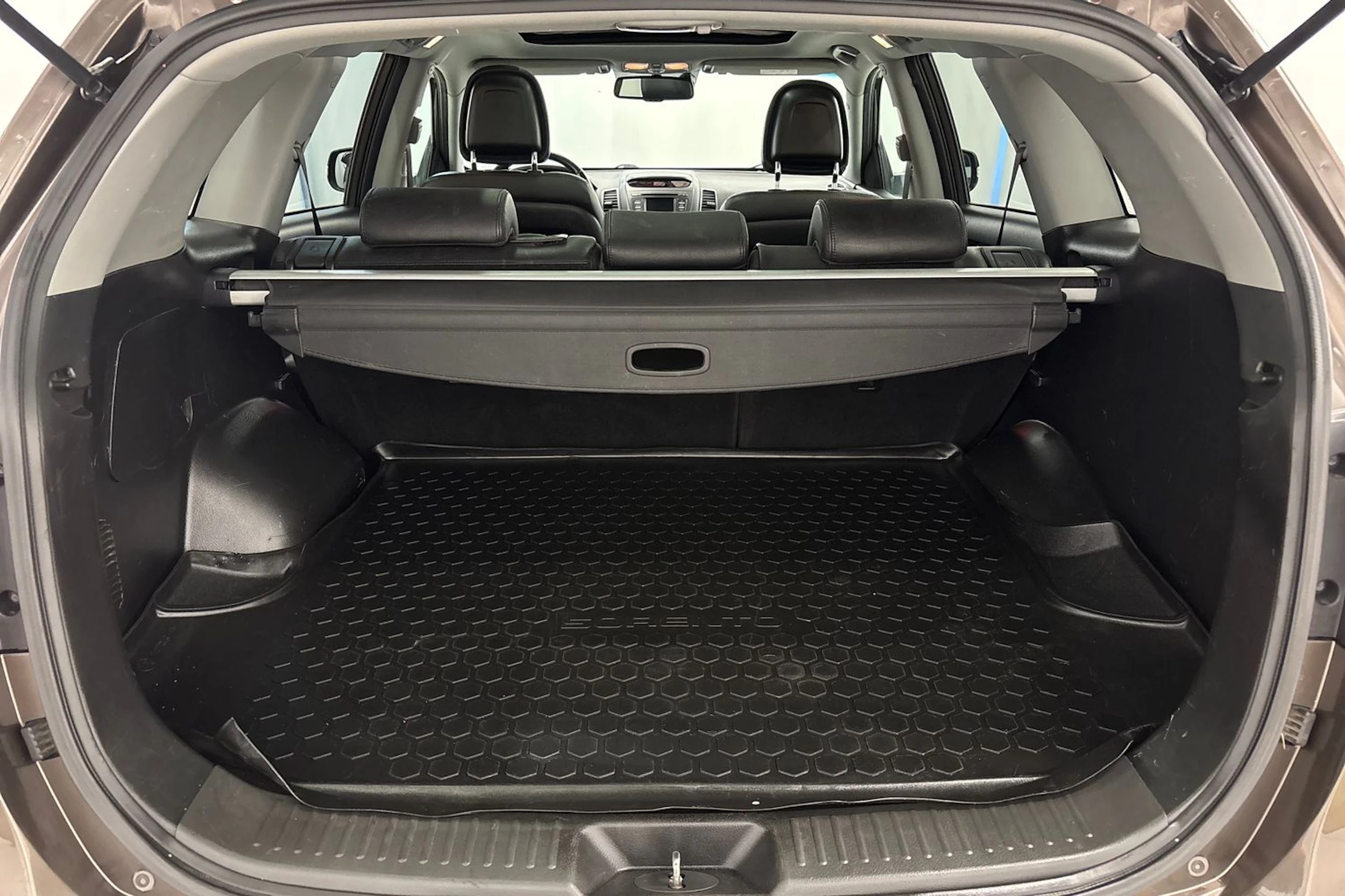 ruskea (beige) Kia Sorento 2013 kuva 15.