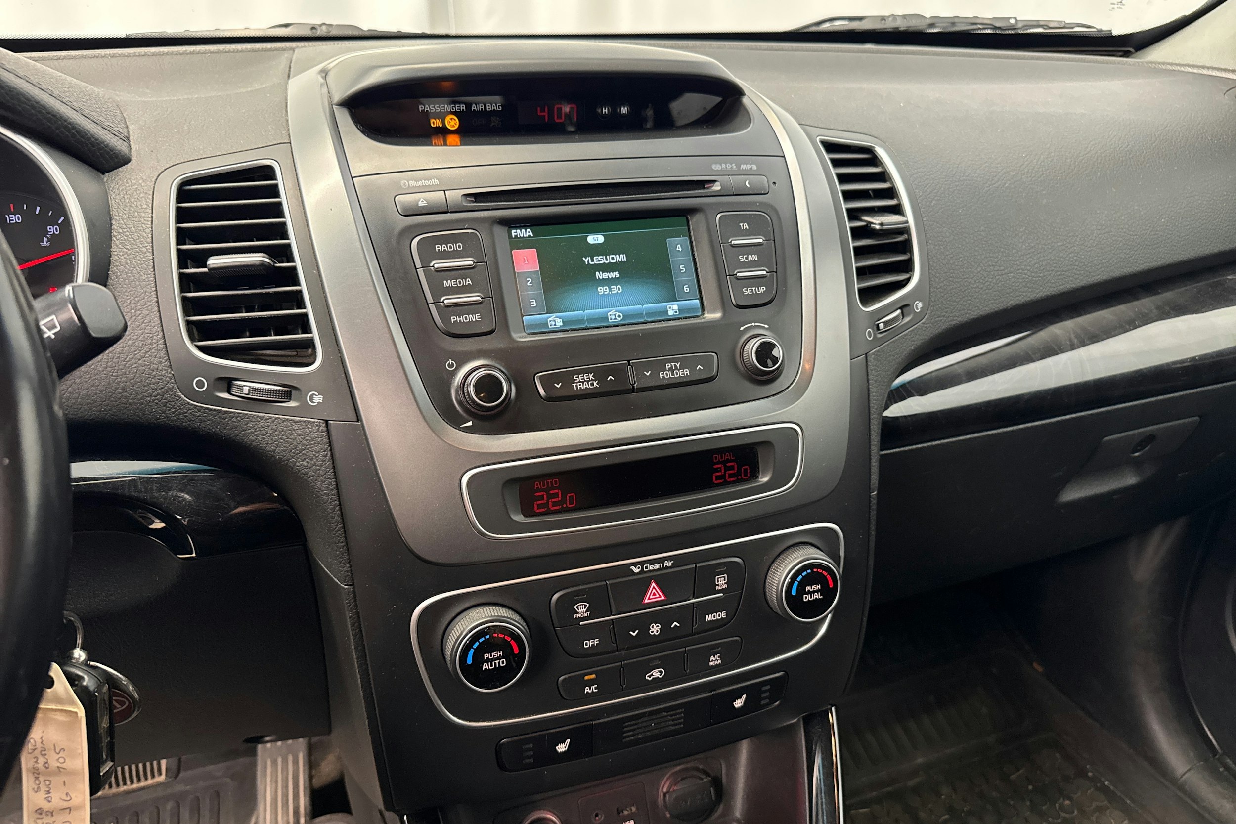 Musta Kia Sorento 2013 kuva 24.