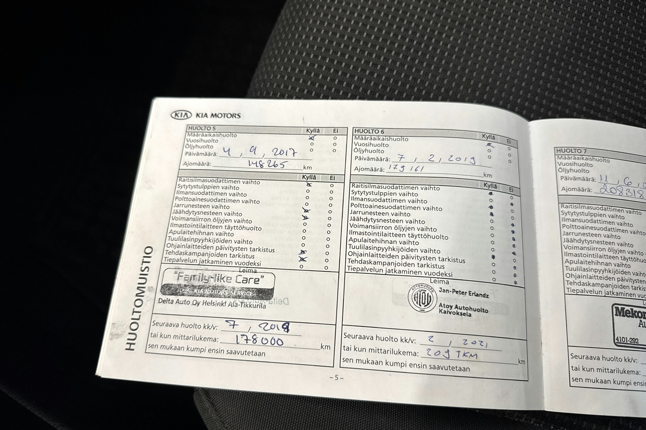 Musta Kia Sorento 2013 kuva 29.