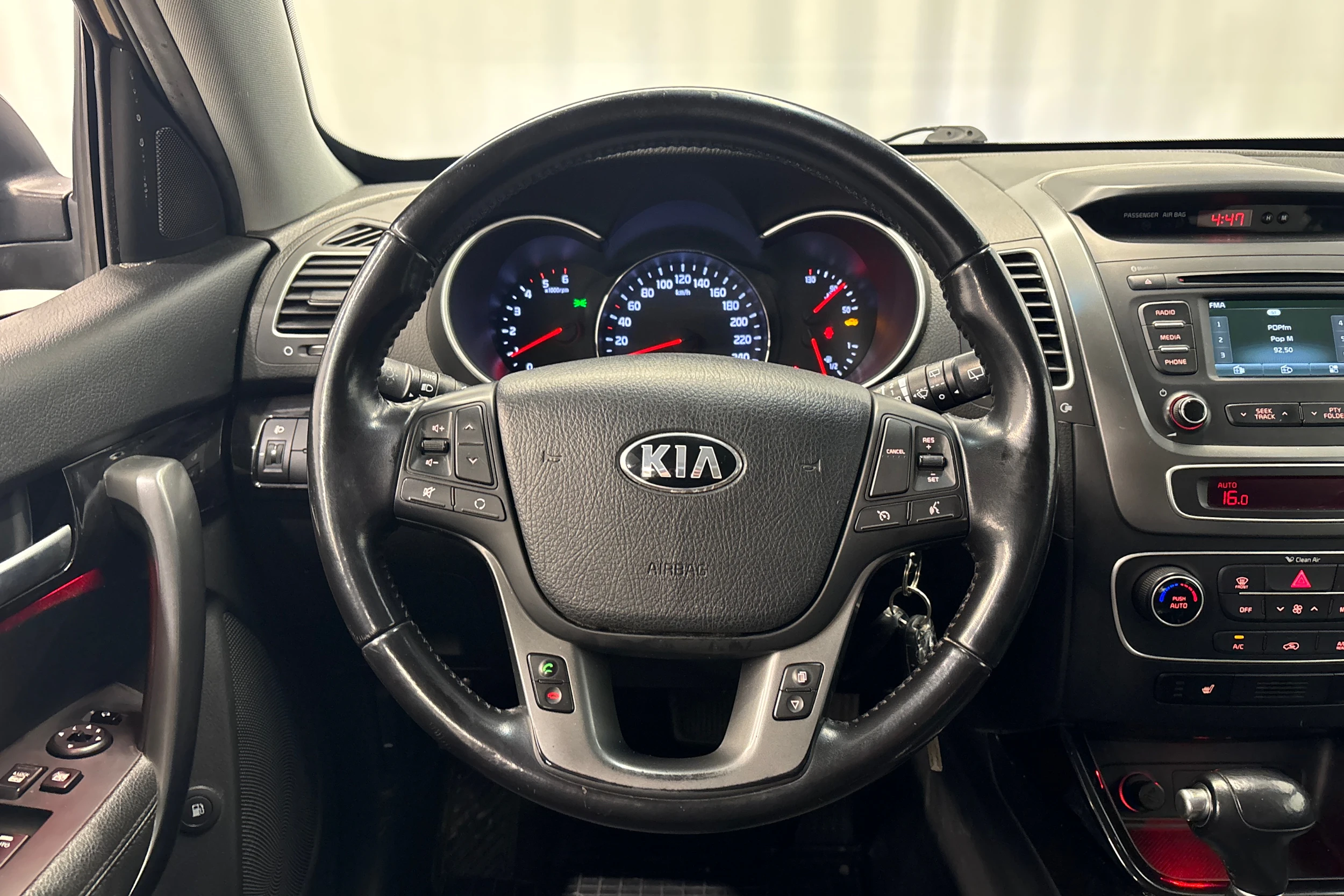 ruskea (beige) Kia Sorento 2013 kuva 14.
