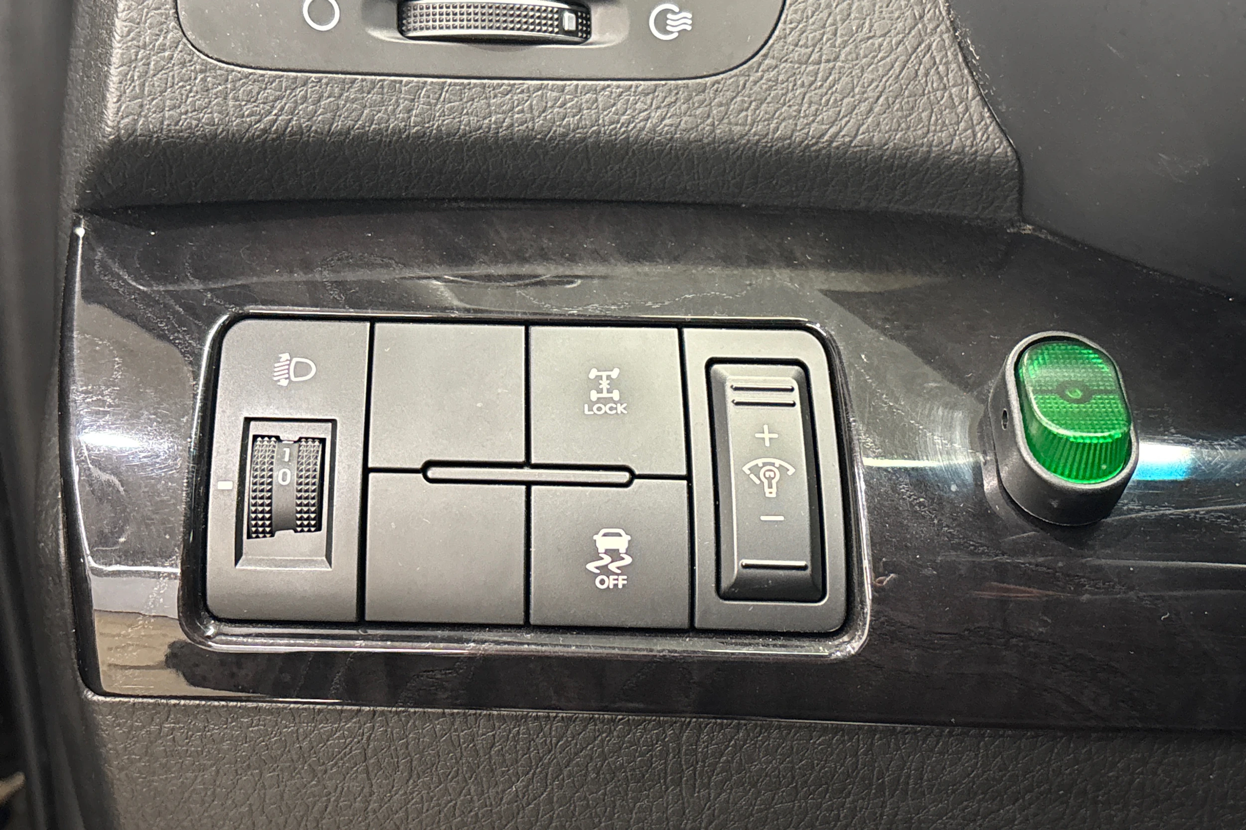 ruskea (beige) Kia Sorento 2013 kuva 23.