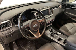 valkoinen Kia Sorento 2015 kuva 6.