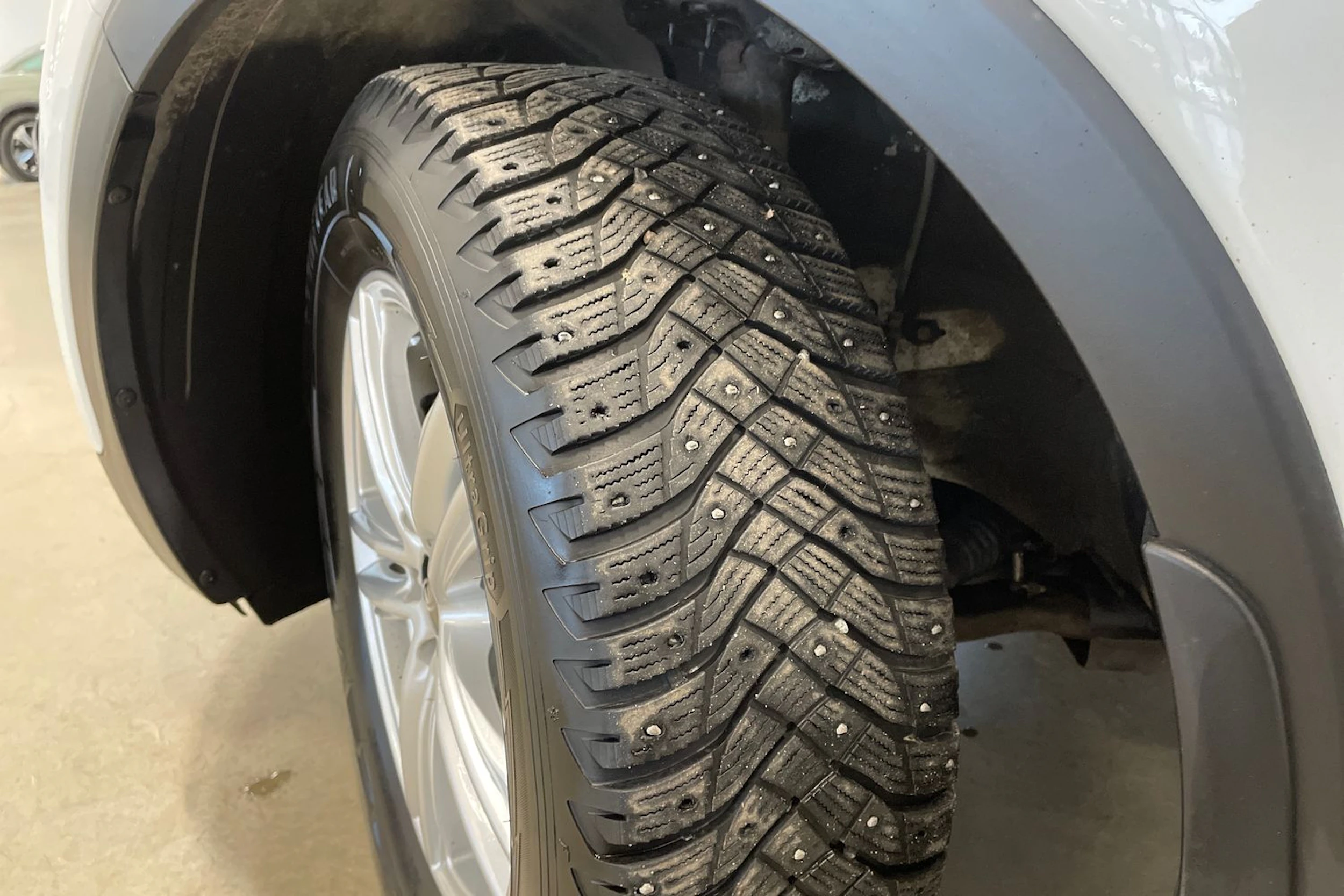 valkoinen Kia Sorento 2015 kuva 10.