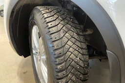 valkoinen Kia Sorento 2015 kuva 10.