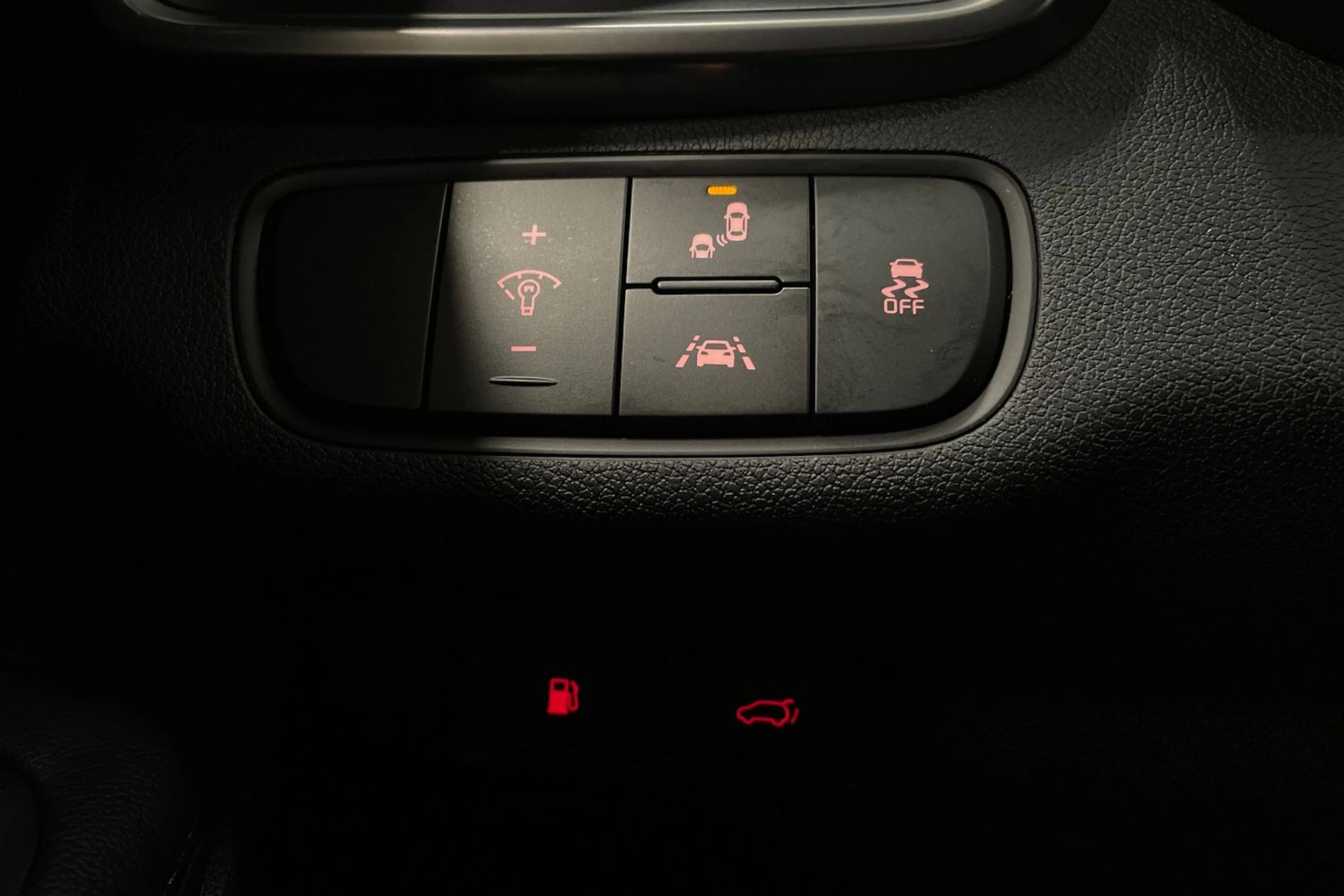 valkoinen Kia Sorento 2015 kuva 15.