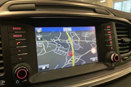 valkoinen Kia Sorento 2015 kuva 18.