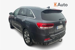 Harmaa Kia Sorento 2015 kuva 2.