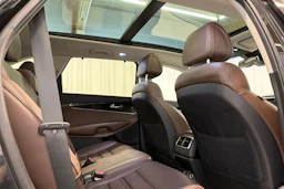 musta Kia Sorento 2015 kuva 16.