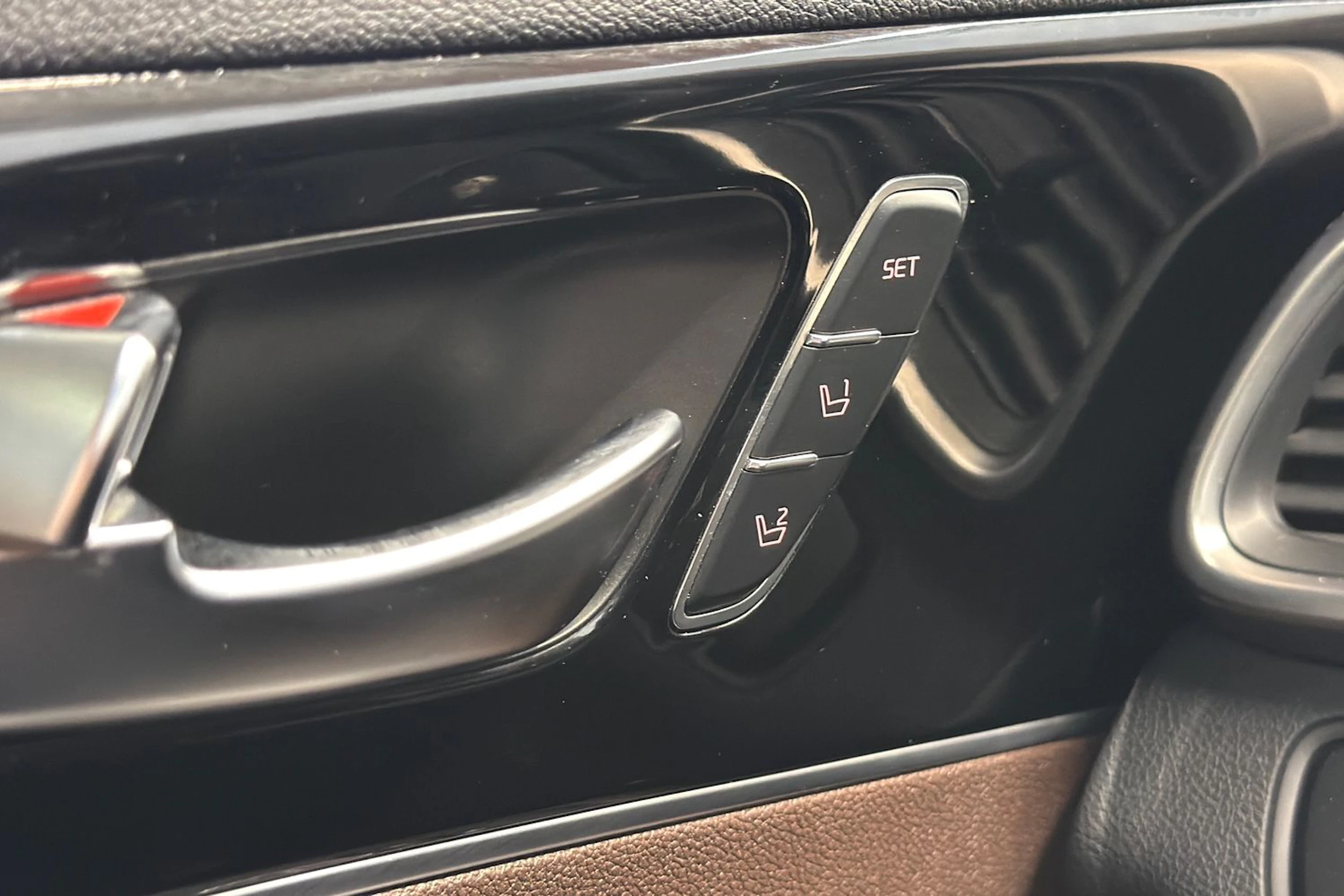 musta Kia Sorento 2015 kuva 20.