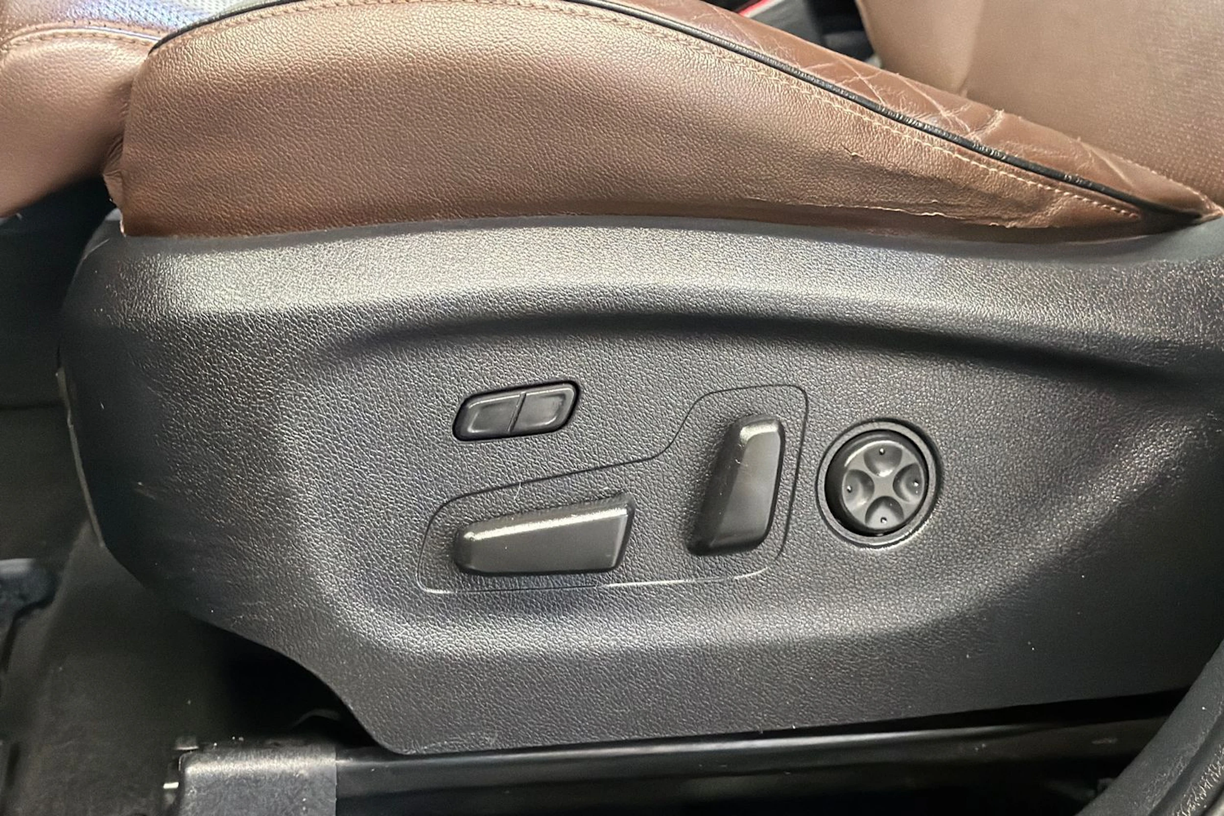 musta Kia Sorento 2015 kuva 30.