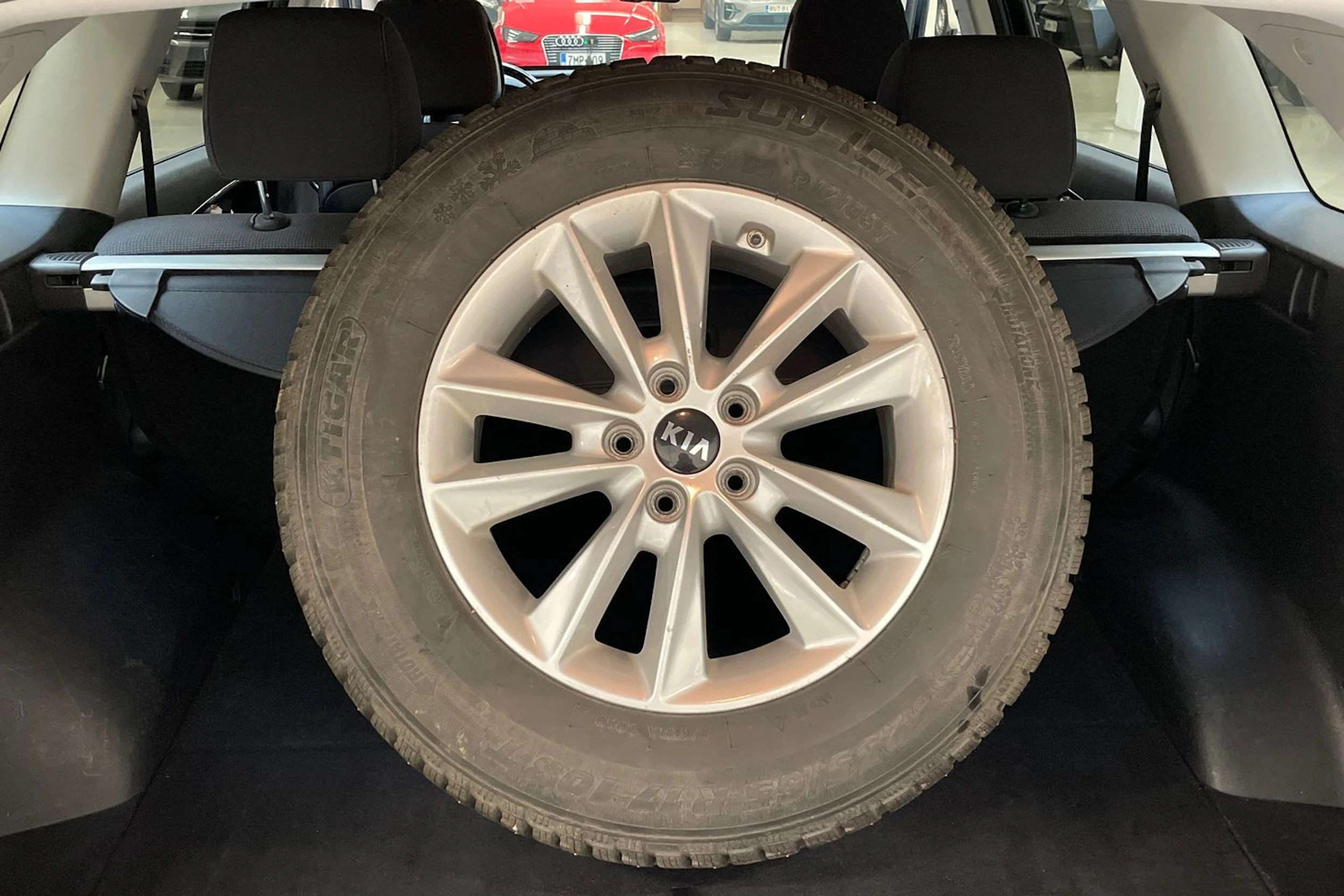 musta Kia Sorento 2016 kuva 10.