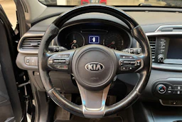 musta Kia Sorento 2016 kuva 13.