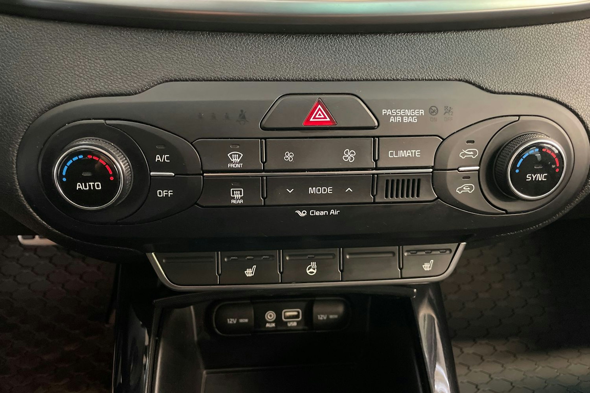 Ruskea (beige) Kia Sorento 2016 kuva 21.
