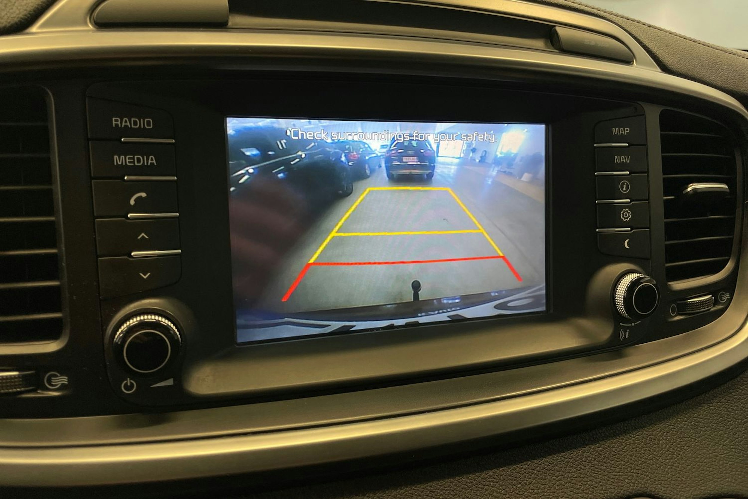 Ruskea (beige) Kia Sorento 2016 kuva 26.