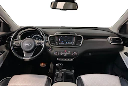 valkoinen Kia Sorento 2017 kuva 9.