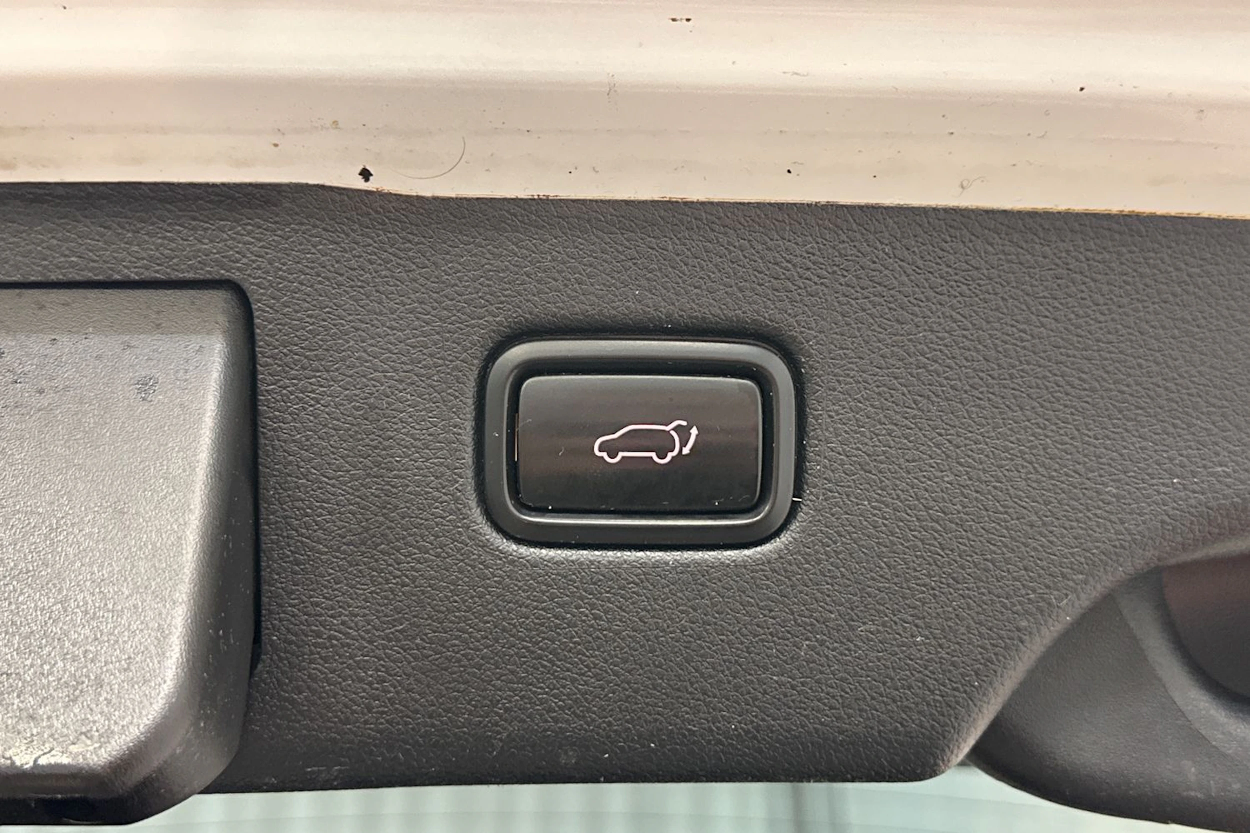 valkoinen Kia Sorento 2017 kuva 14.