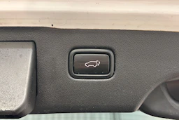 valkoinen Kia Sorento 2017 kuva 14.