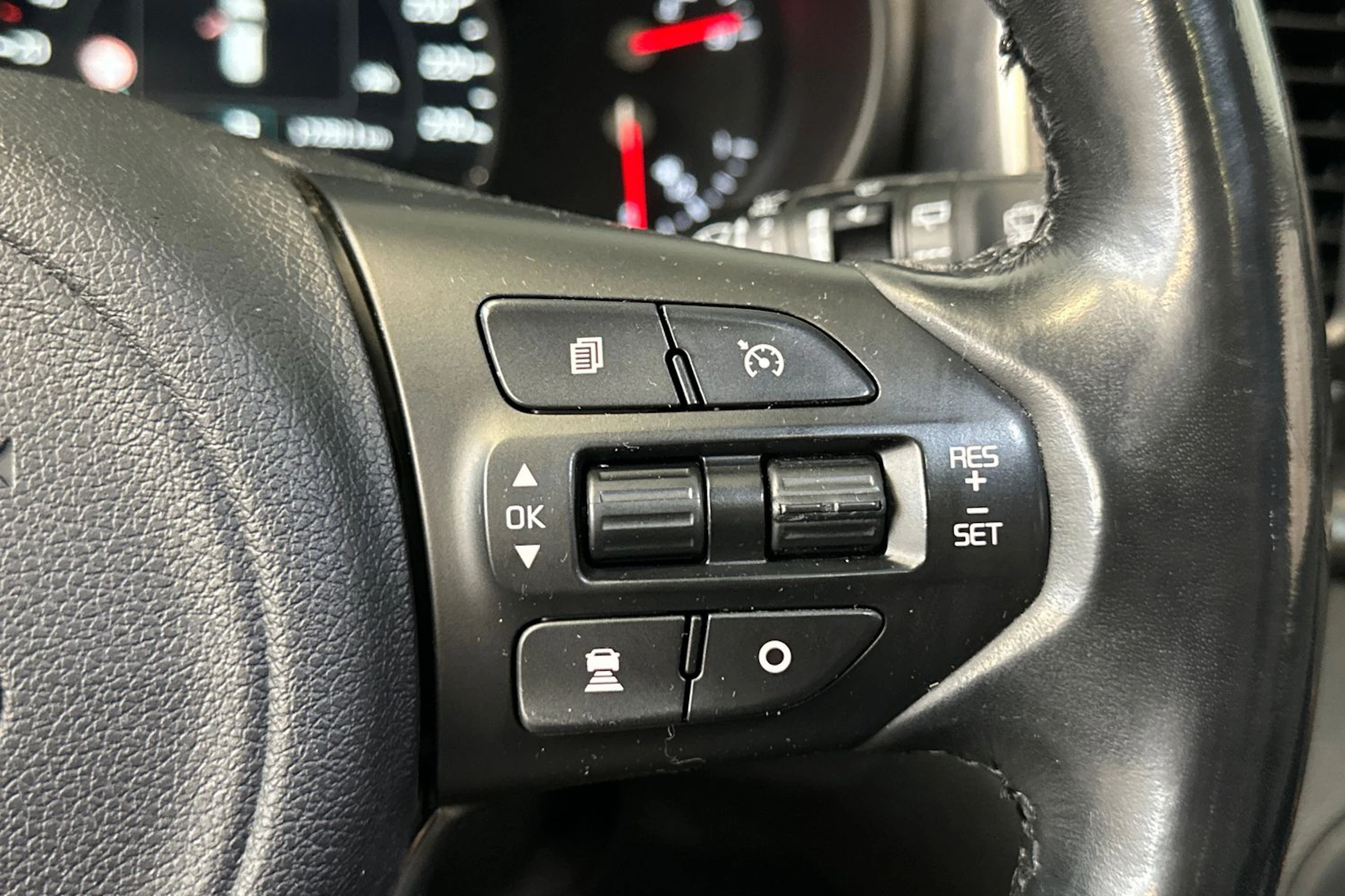 valkoinen Kia Sorento 2017 kuva 19.