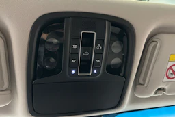 valkoinen Kia Sorento 2017 kuva 26.