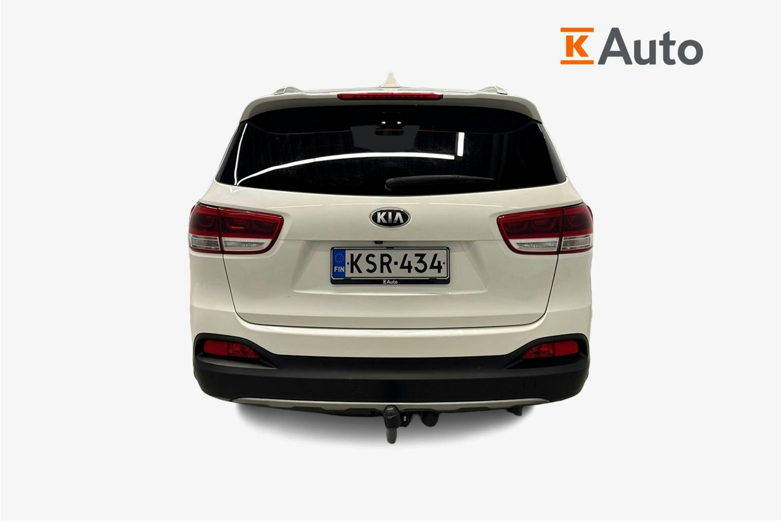 valkoinen Kia Sorento 2017 kuva 3.