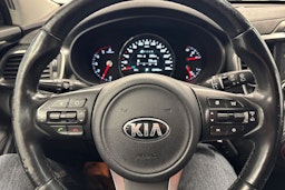 valkoinen Kia Sorento 2017 kuva 14.