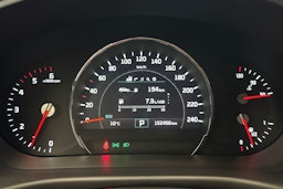 valkoinen Kia Sorento 2017 kuva 15.