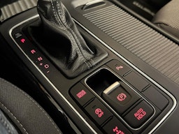 valkoinen Kia Sorento 2017 kuva 22.