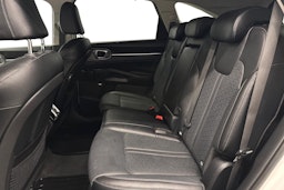 valkoinen Kia Sorento 2022 kuva 10.
