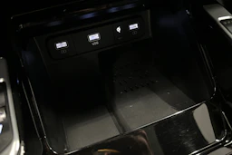 hopea Kia Sorento 2023 kuva 32.