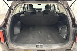 Ruskea (beige) Kia Sorento 2023 kuva 17.