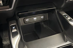 Ruskea (beige) Kia Sorento 2023 kuva 28.