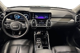 harmaa Kia Sorento 2023 kuva 9.