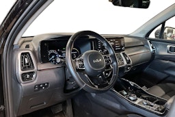 musta Kia Sorento 2023 kuva 3.