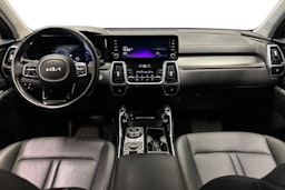 musta Kia Sorento 2023 kuva 9.