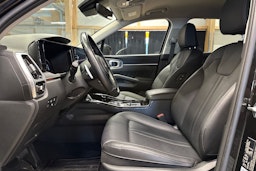 musta Kia Sorento 2023 kuva 19.