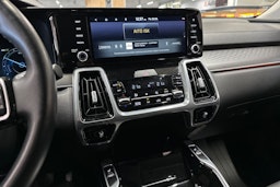 musta Kia Sorento 2023 kuva 25.