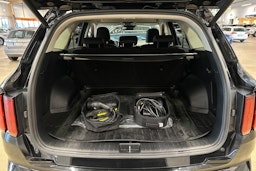musta Kia Sorento 2023 kuva 32.