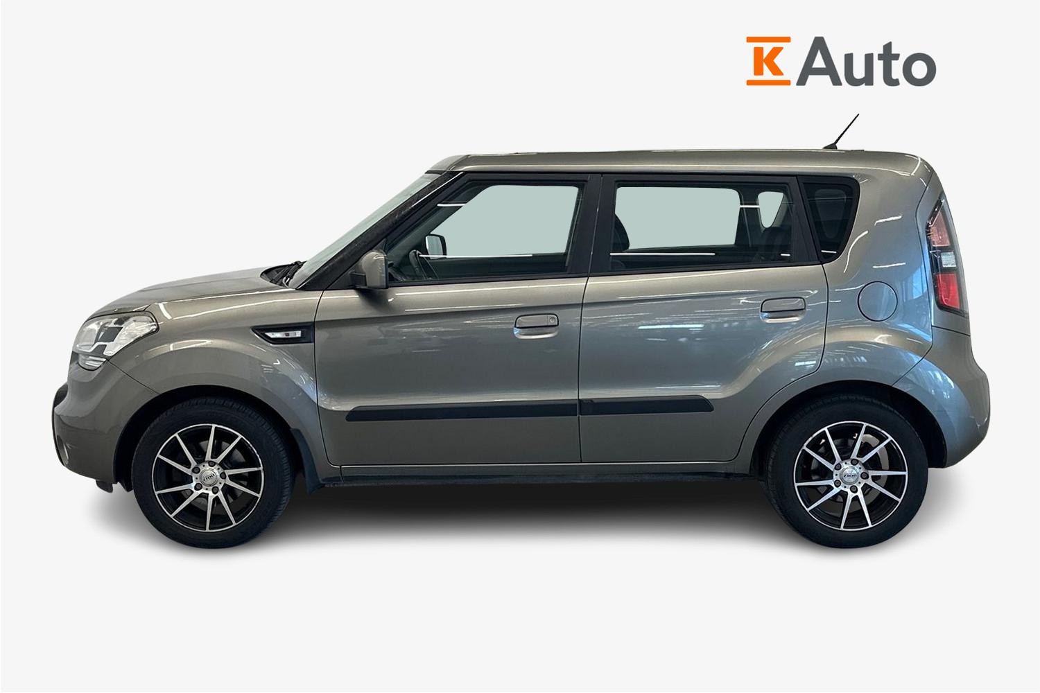 Kia Soul 1,6 CRDi Shine 2010, kuva 5/15