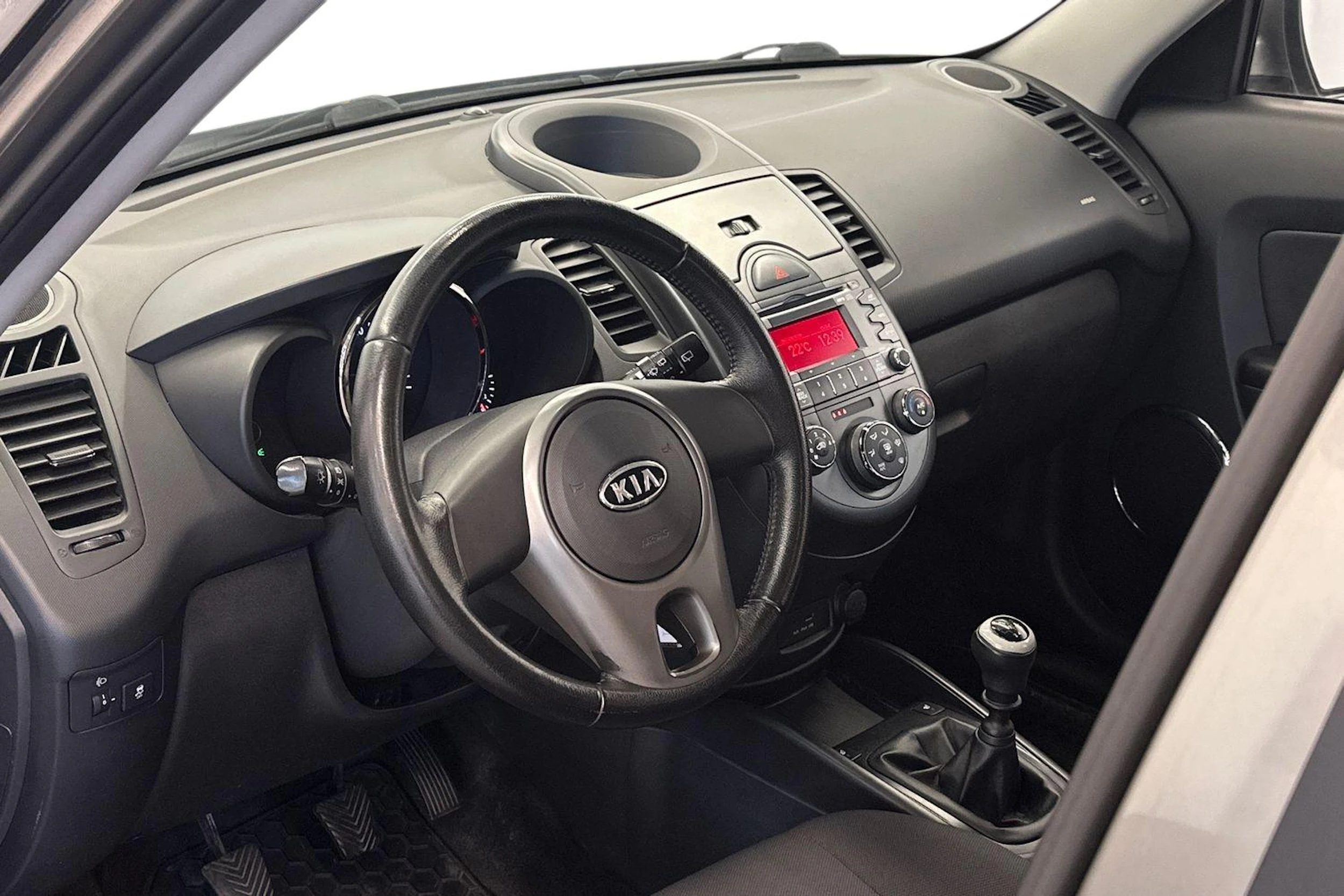 harmaa Kia Soul 2010 kuva 6.