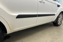 valkoinen Kia Soul 2012 kuva 16.