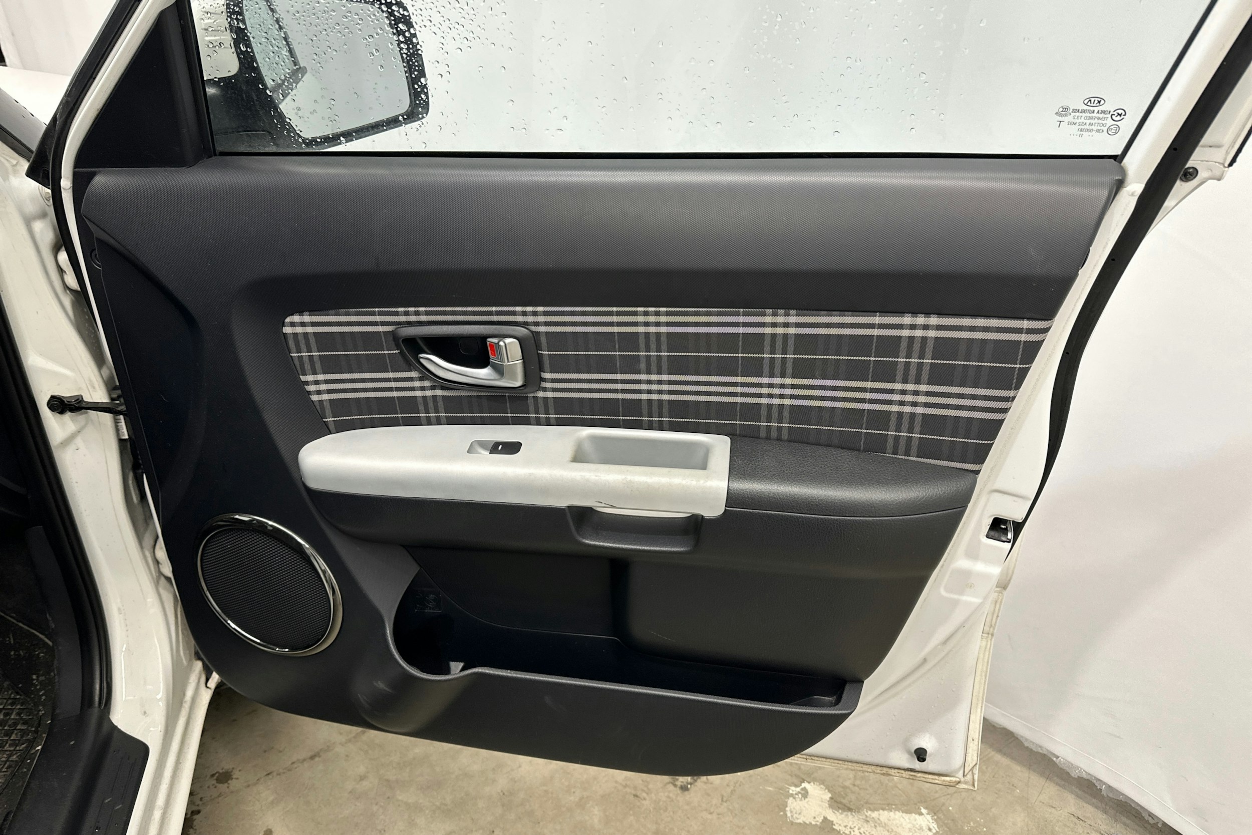 valkoinen Kia Soul 2012 kuva 19.