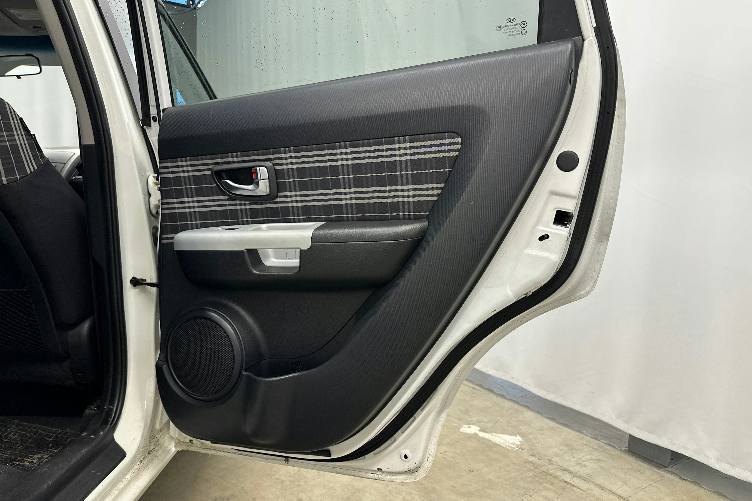 valkoinen Kia Soul 2012 kuva 20.