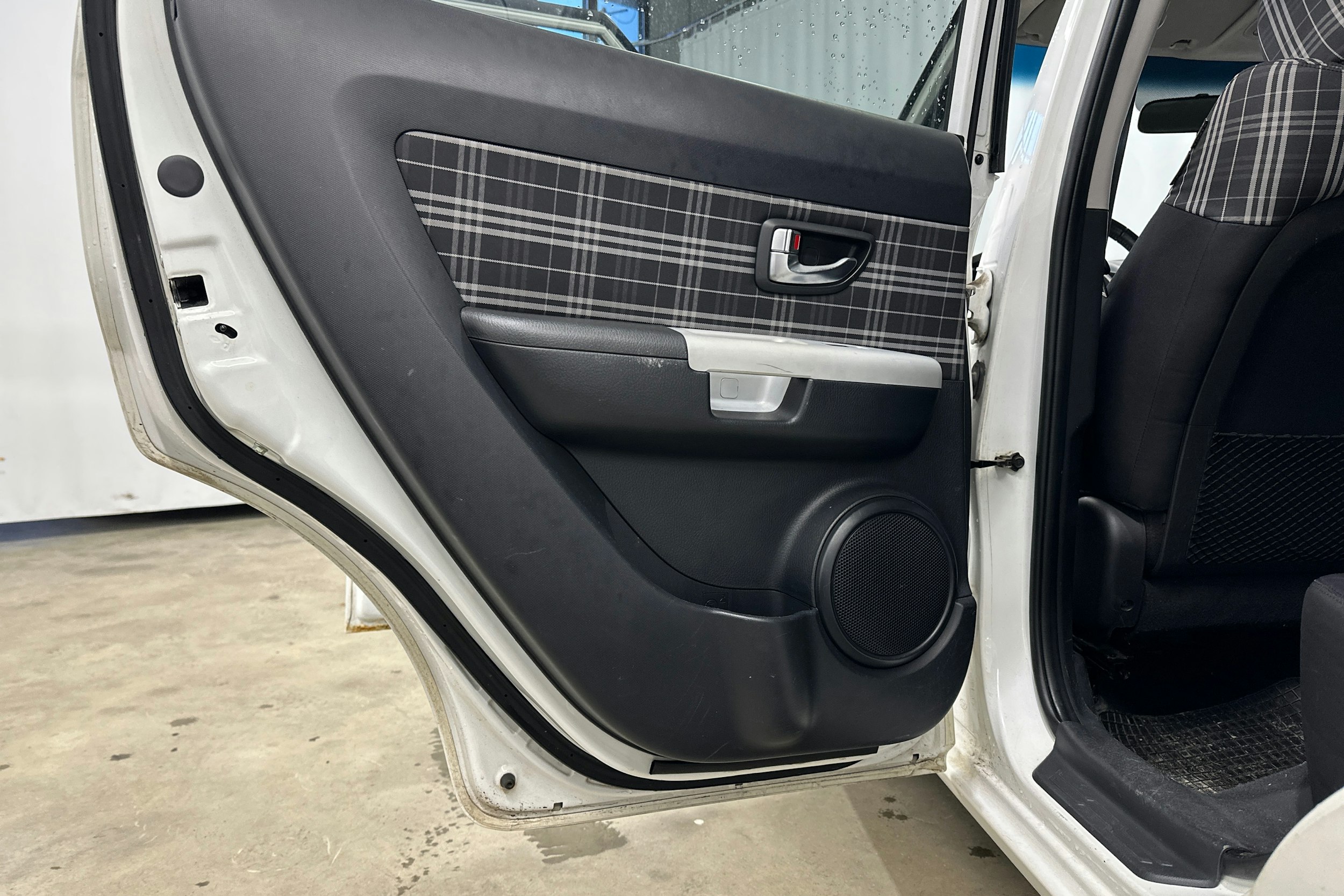 valkoinen Kia Soul 2012 kuva 24.