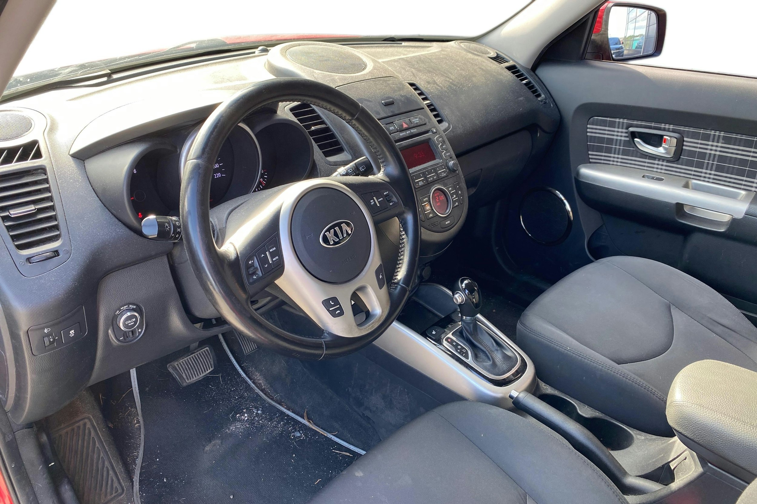 Punainen Kia Soul 2014 kuva 3.