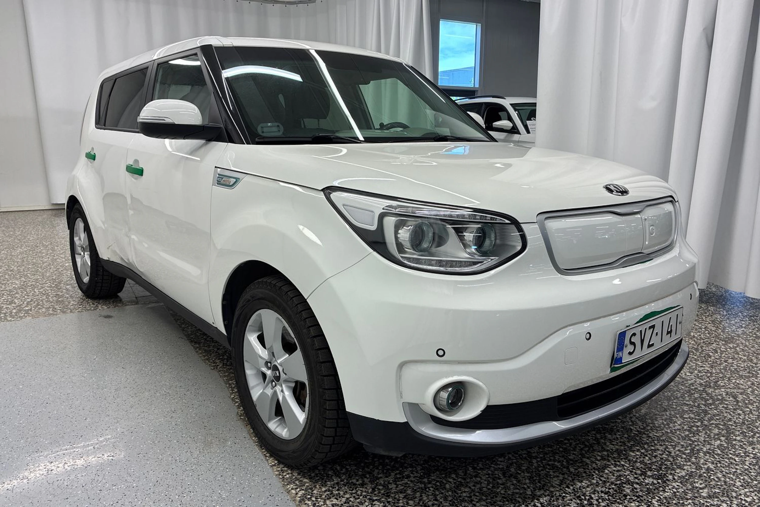 Valkoinen Kia Soul 2019 kuva 19.