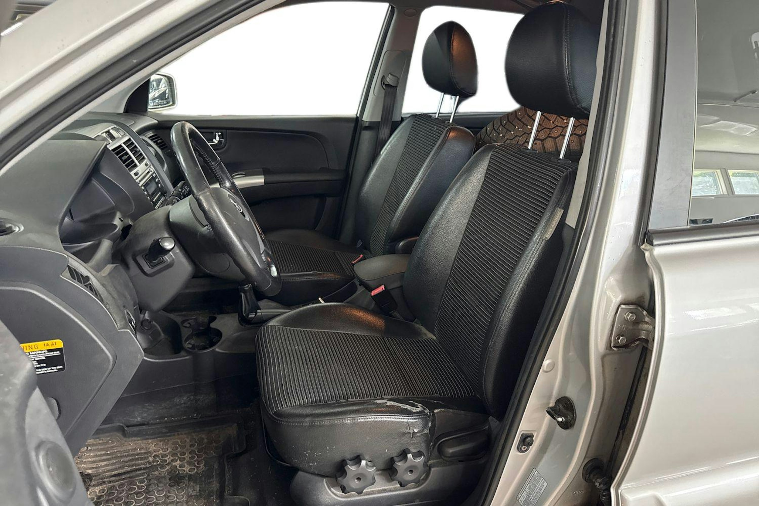Harmaa Kia Sportage 2006 kuva 10.