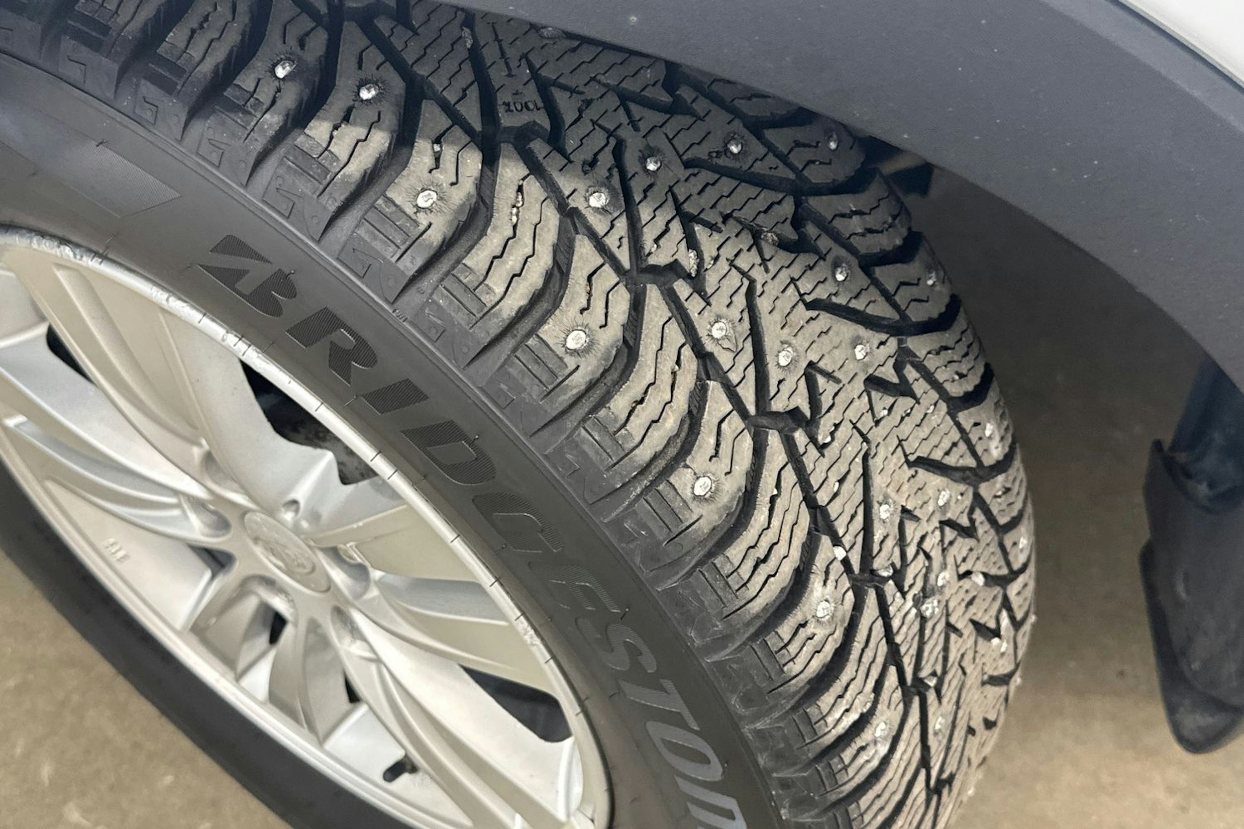 valkoinen Kia Sportage 2011 kuva 13.