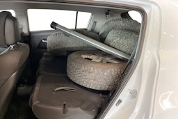 valkoinen Kia Sportage 2011 kuva 10.