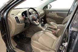 musta Kia Sportage 2011 kuva 9.