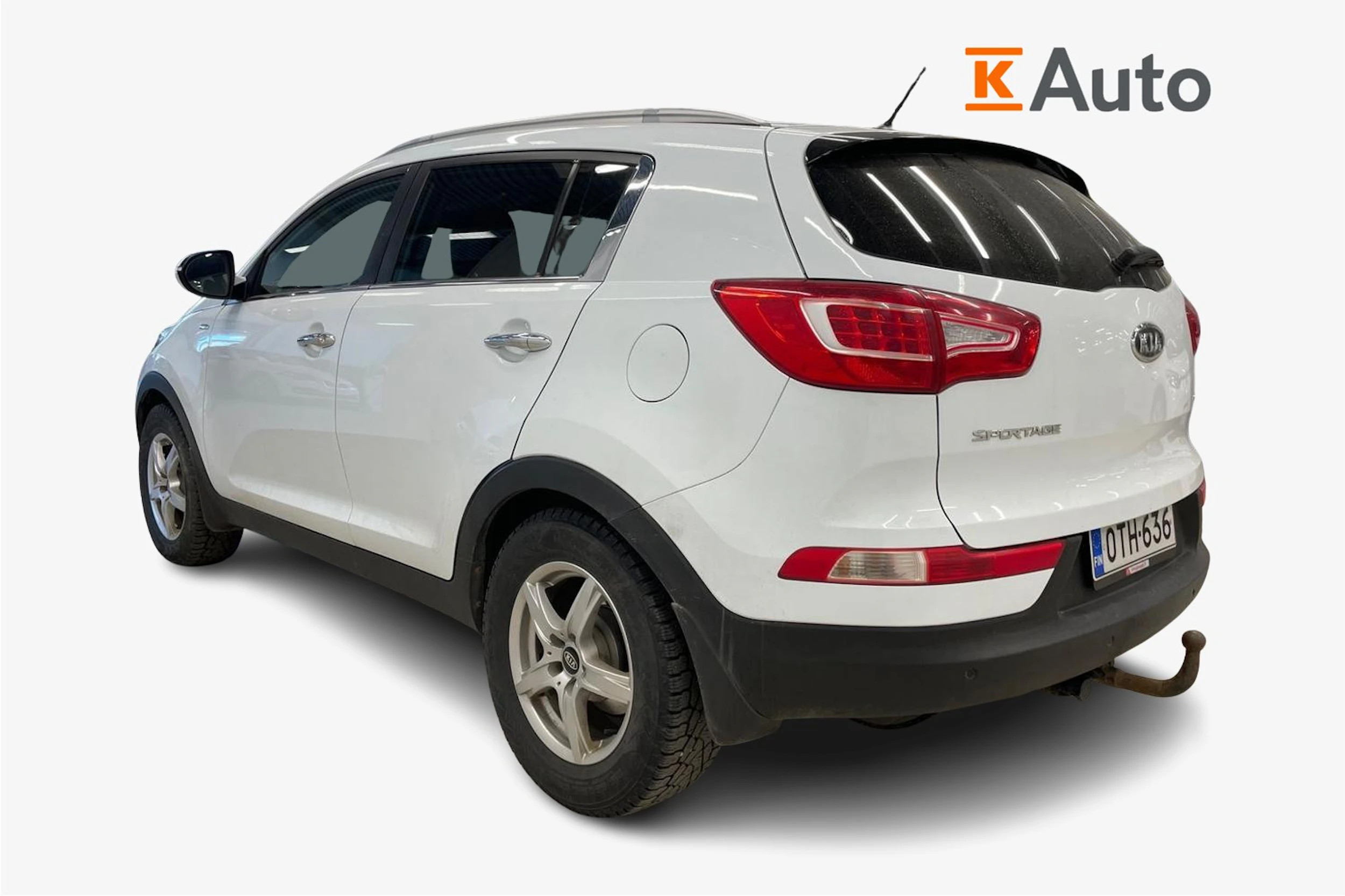 Valkoinen Kia Sportage 2012 kuva 2.